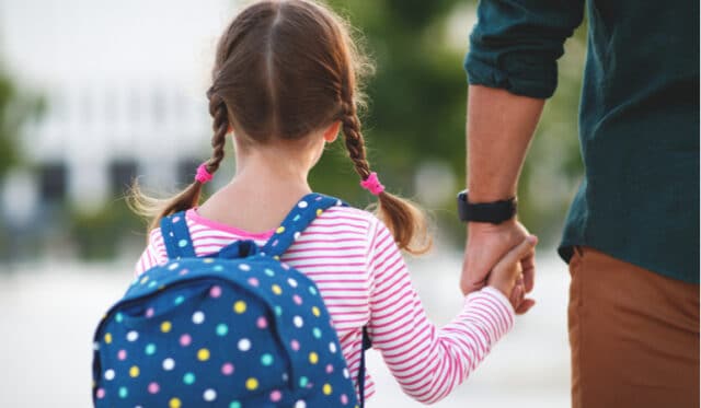 Schulkosten belasten HartzIV Familien