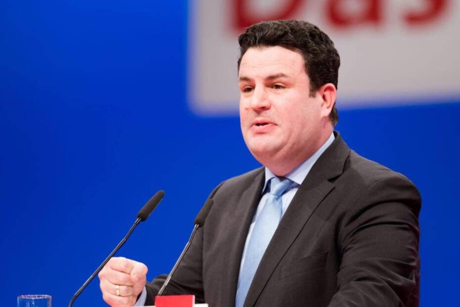 Bundesarbeitsminister Hubertus Heil (SPD) am Rednerpult