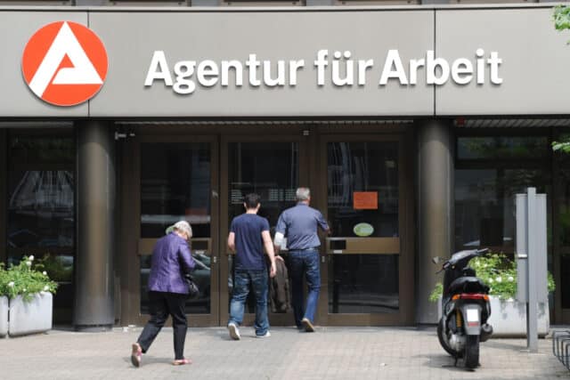essen buergergeld musterung arbeitspflicht