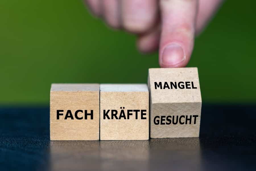 Fachkräfte gesucht/ Fachkräftemangel aufgrund Bürgergeld