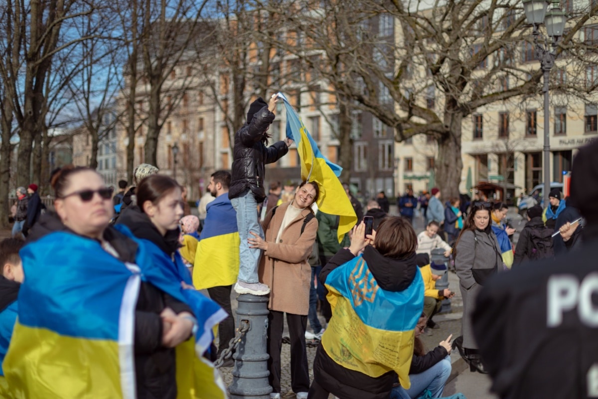 Pro Ukraine Demonstranten in Berlin